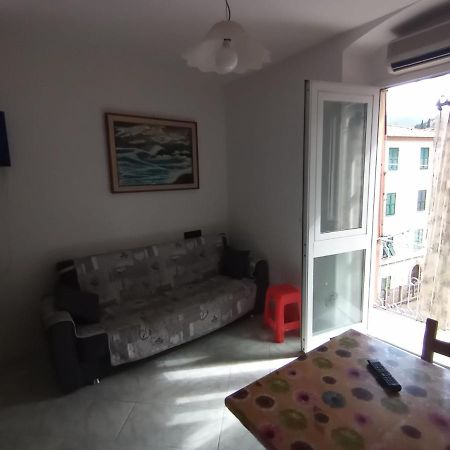 Apartmán Casa Albarosa, 10 Min Walk Train Station, Free Parking. La Spezia Exteriér fotografie